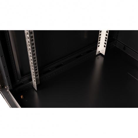 Шкаф 19" телекоммуникационный настенный, 15U 769x600х600 мм, дверь металл,черный